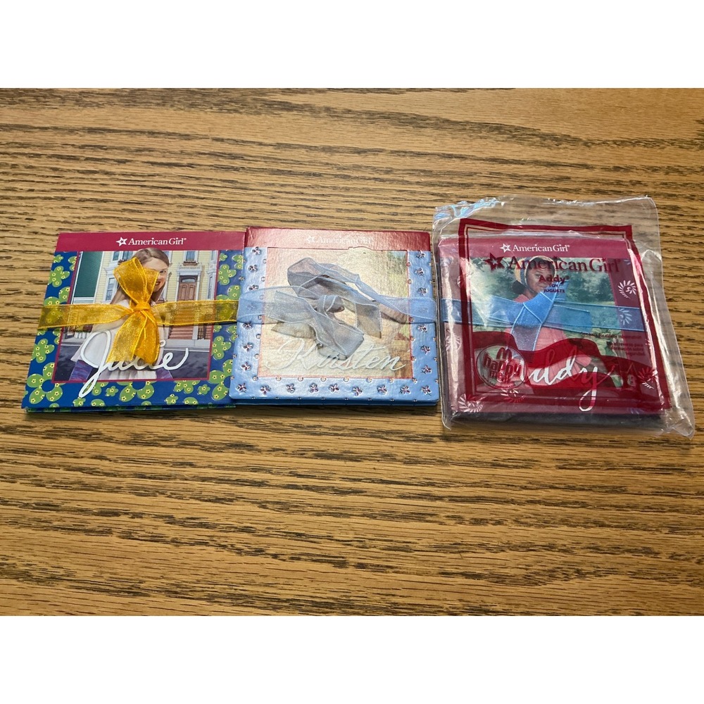 American Girl Mini Books Set Julie Kirsten Addy McDonalds Happy Meal Toy Vintage